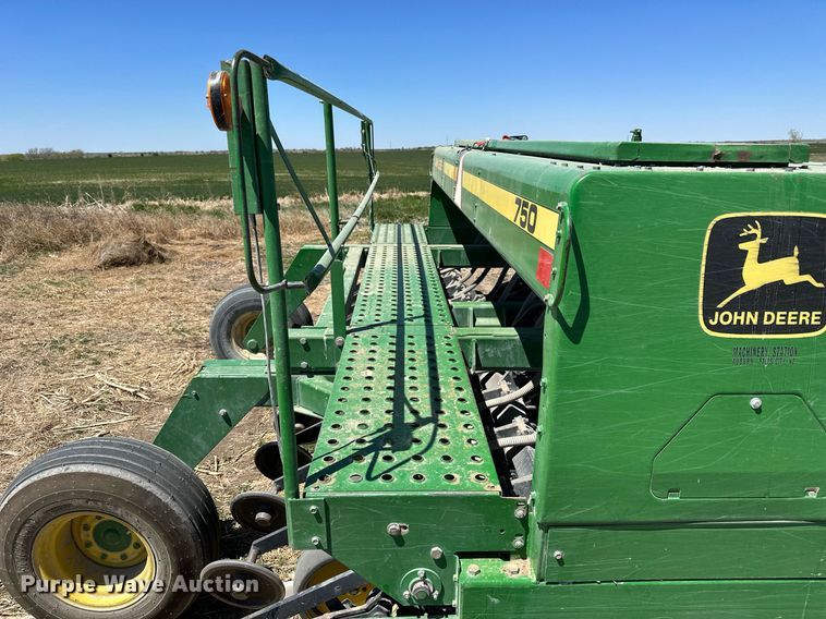image for item KL9184 John Deere 750  grain drill