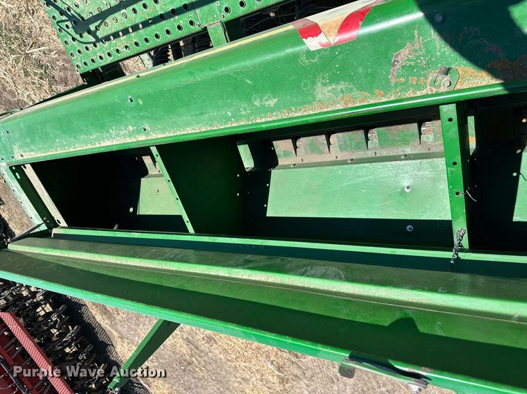 image for item KL9184 John Deere 750  grain drill