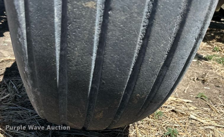 image for item KL9184 John Deere 750  grain drill