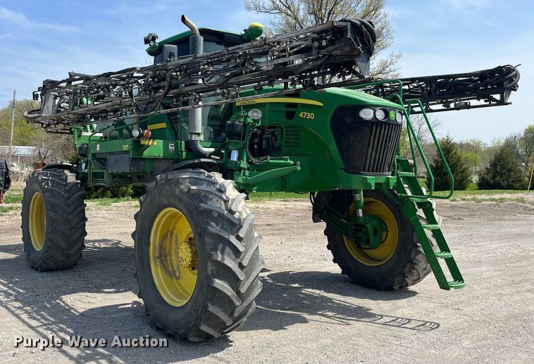 image for item LA9936 2009 John Deere 4730  sprayer