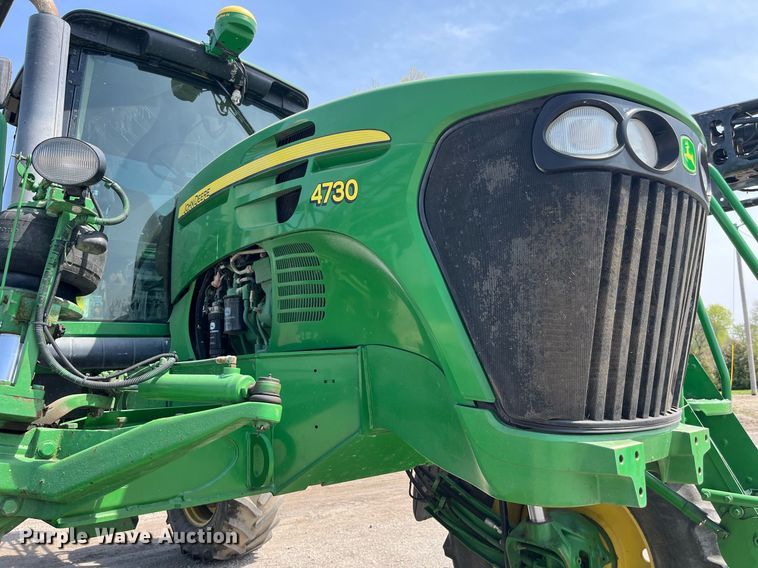 image for item LA9936 2009 John Deere 4730  sprayer