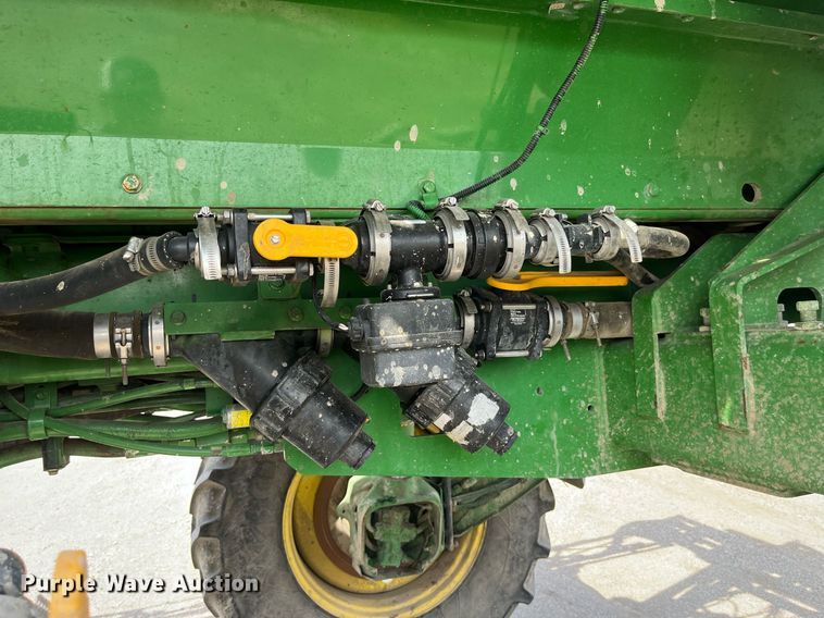 image for item LA9936 2009 John Deere 4730  sprayer