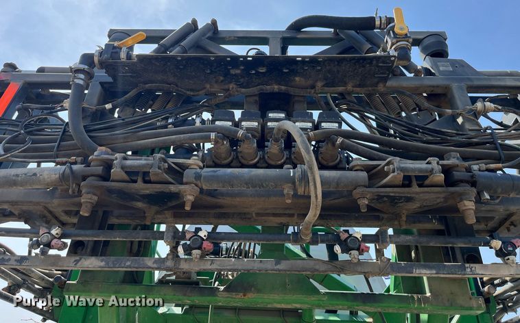 image for item LA9936 2009 John Deere 4730  sprayer