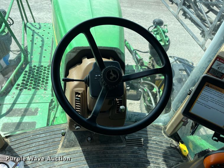 image for item LA9936 2009 John Deere 4730  sprayer