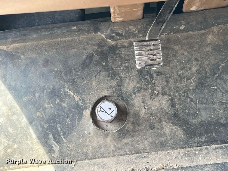 image for item LA9936 2009 John Deere 4730  sprayer