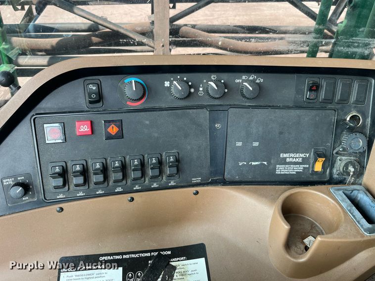 image for item LA9936 2009 John Deere 4730  sprayer