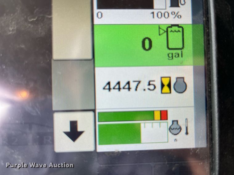 image for item LA9936 2009 John Deere 4730  sprayer