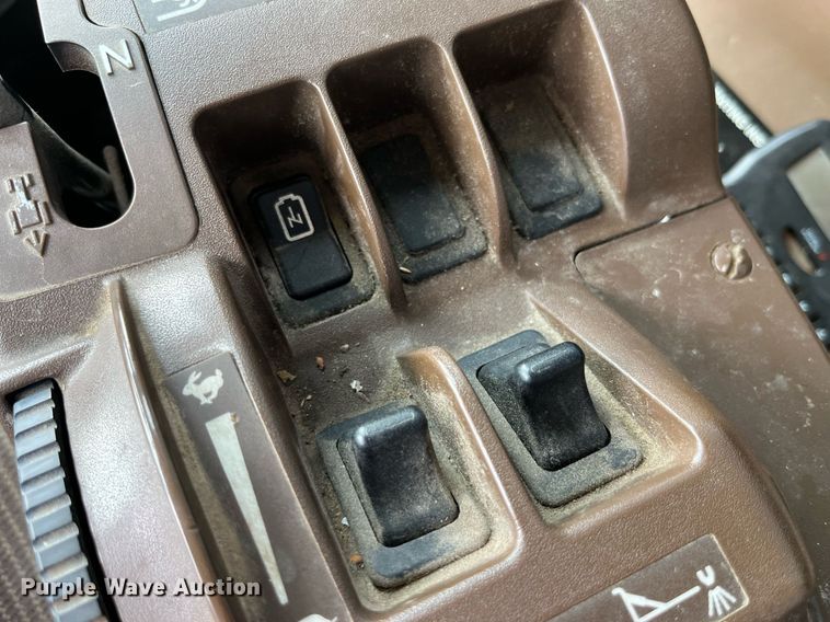 image for item LA9936 2009 John Deere 4730  sprayer