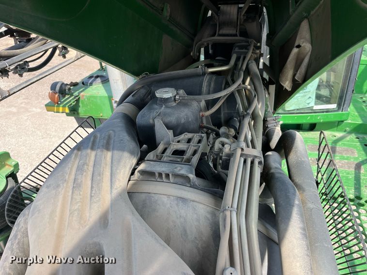 image for item LA9936 2009 John Deere 4730  sprayer