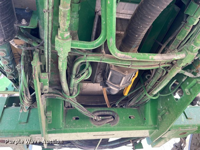 image for item LA9936 2009 John Deere 4730  sprayer