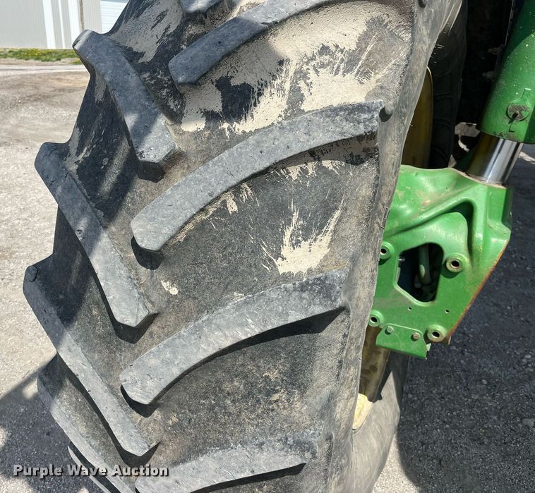 image for item LA9936 2009 John Deere 4730  sprayer