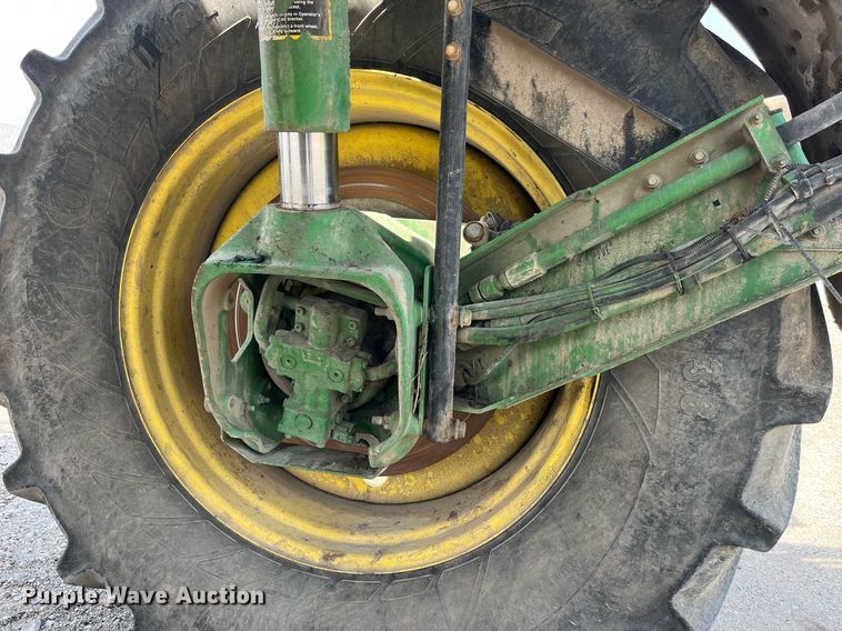 image for item LA9936 2009 John Deere 4730  sprayer