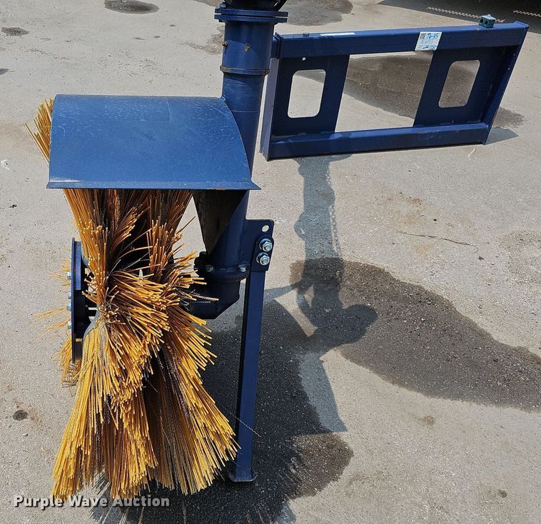 image for item LE9407 2023 Handy Attachments HFBS36  skid steer feed bunk sweeper