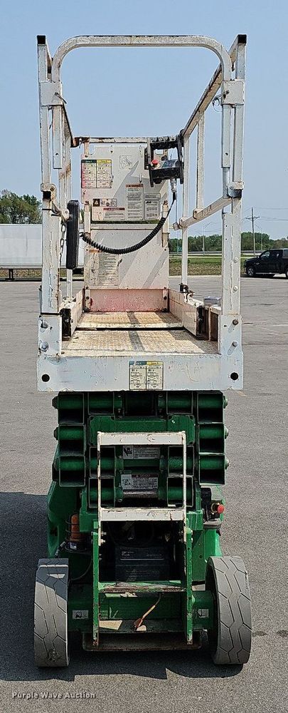 image for item LE9423 2018 JLG 2632ES  scissor lift