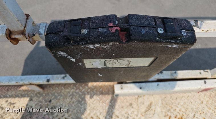 image for item LE9423 2018 JLG 2632ES  scissor lift