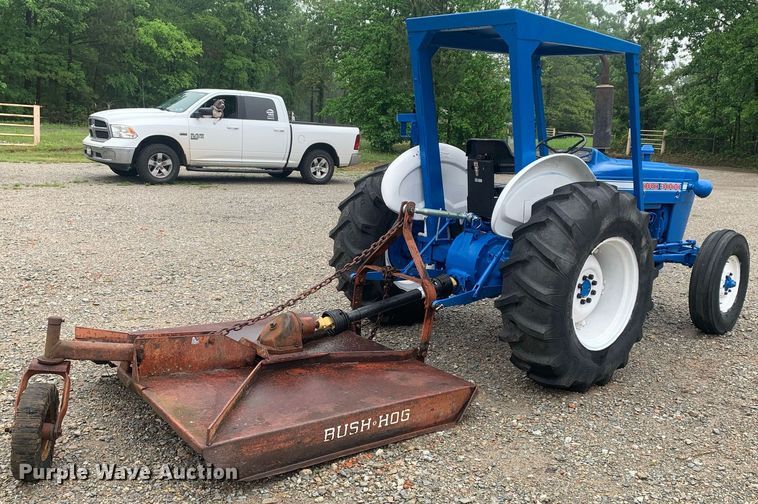 image for item LH9574 Ford 3000  tractor