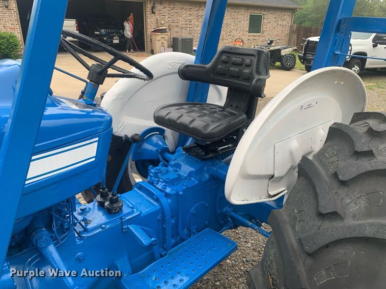 image for item LH9574 Ford 3000  tractor