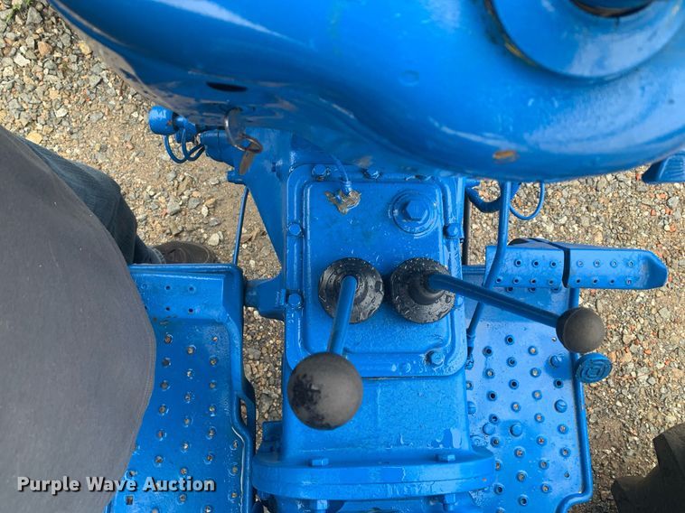 image for item LH9574 Ford 3000  tractor