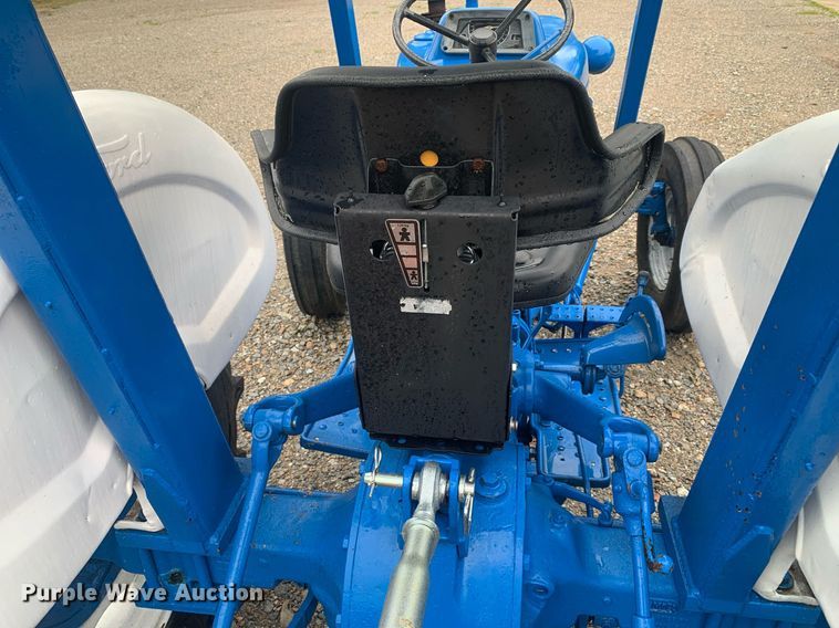 image for item LH9574 Ford 3000  tractor