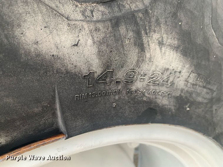 image for item LH9574 Ford 3000  tractor