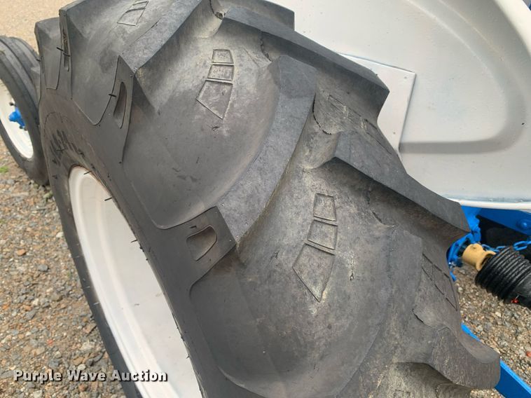image for item LH9574 Ford 3000  tractor