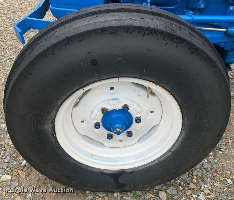 image for item LH9574 Ford 3000  tractor