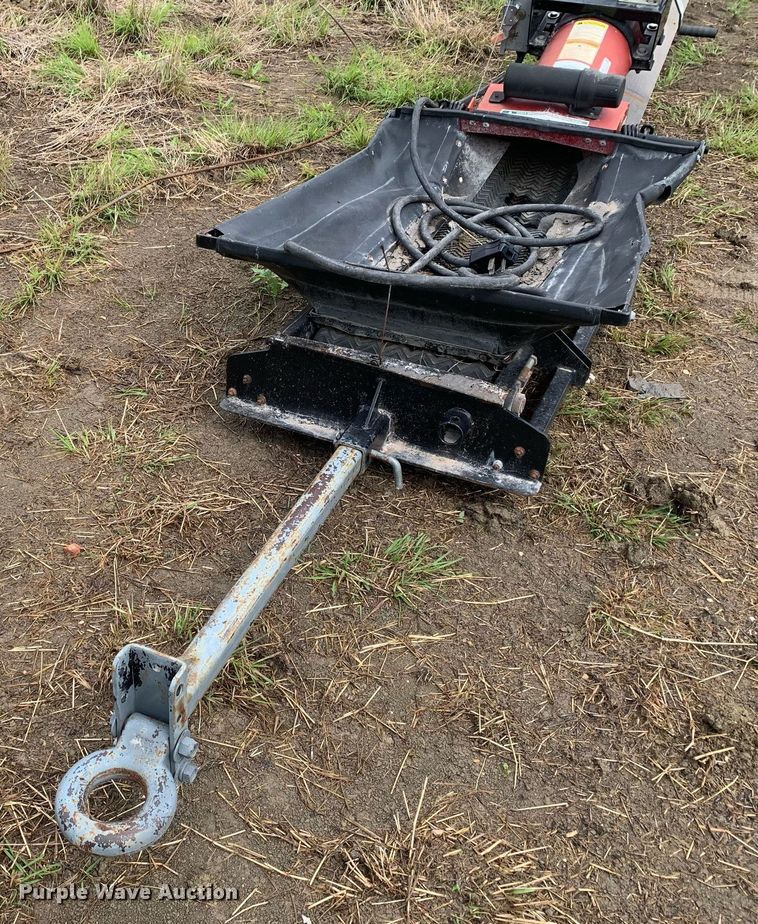 image for item LH9586 2014 Universal Industries UT1535SFLETD-10  conveyor