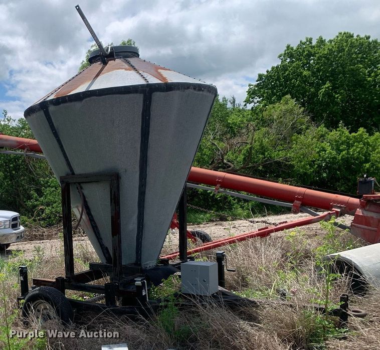image for item LH9589 Shop built  grain bin trailer