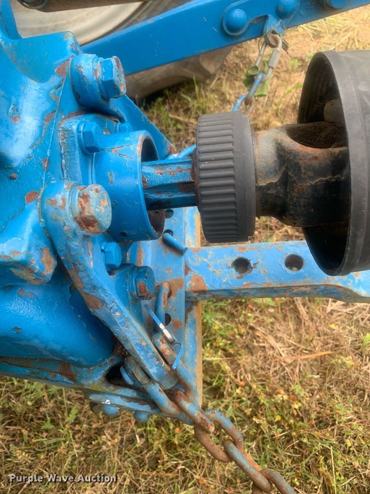 image for item LH9609 Ford 2810  tractor