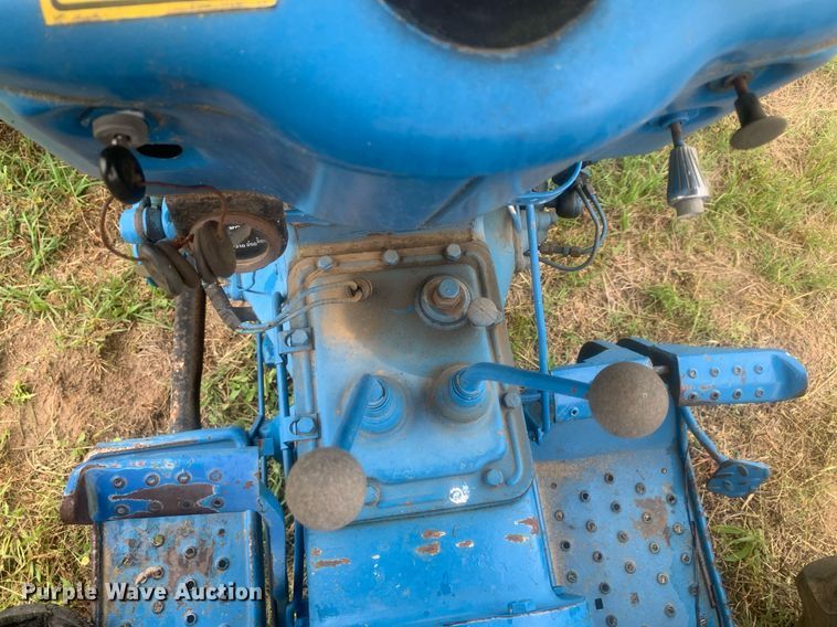 image for item LH9609 Ford 2810  tractor