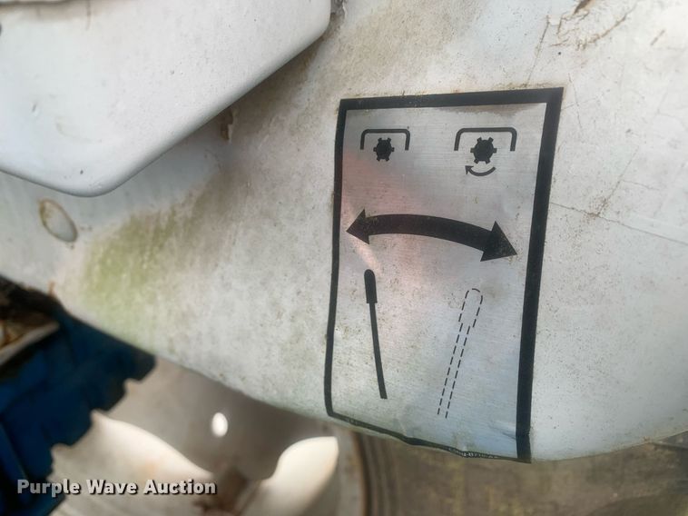 image for item LH9609 Ford 2810  tractor