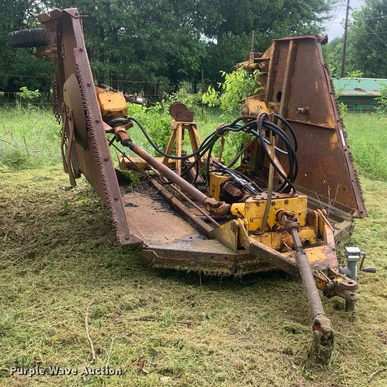 image for item LH9613 Batwing rotary mower