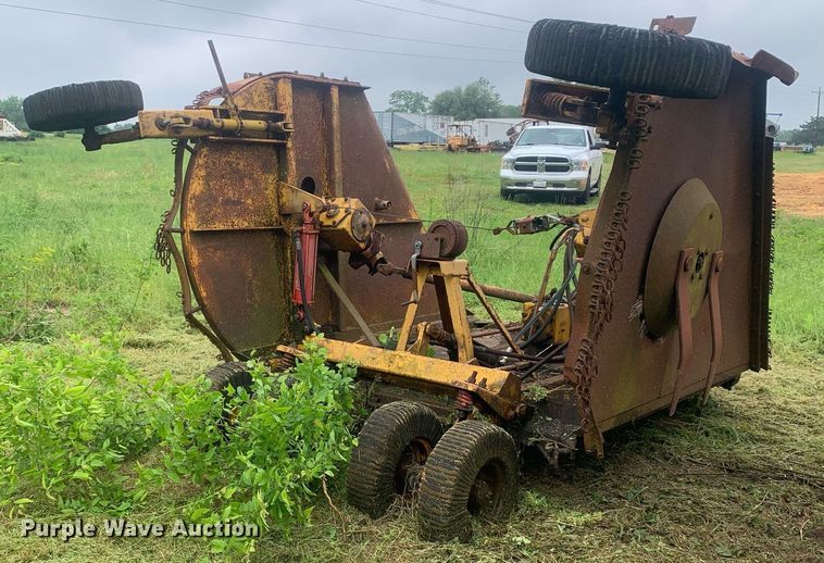 image for item LH9613 Batwing rotary mower