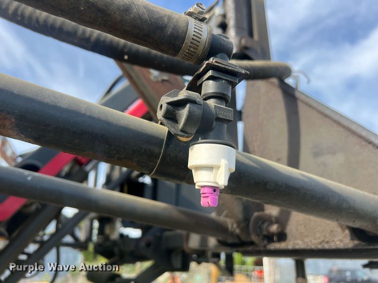 image for item LI9671 AGCO Spra-Coupe 4440  sprayer