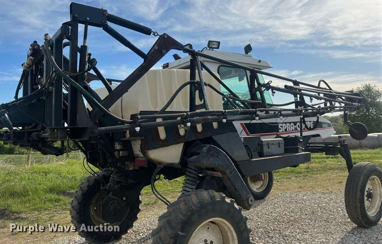 image for item LI9671 AGCO Spra-Coupe 4440  sprayer