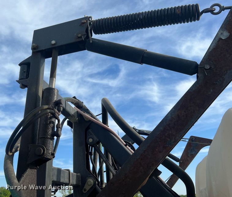 image for item LI9671 AGCO Spra-Coupe 4440  sprayer