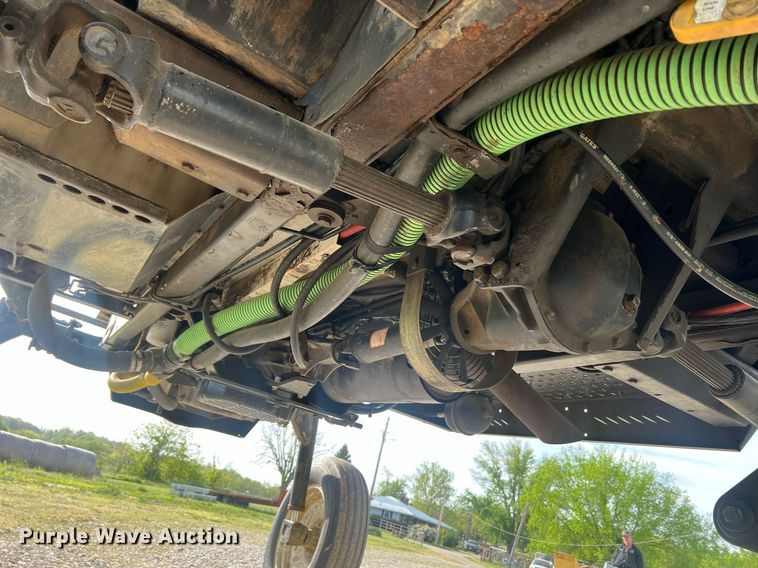 image for item LI9671 AGCO Spra-Coupe 4440  sprayer