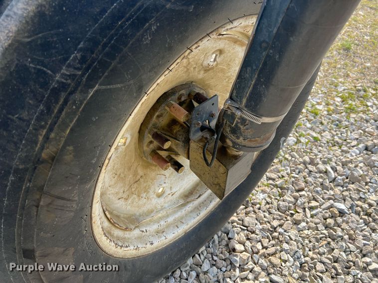 image for item LI9671 AGCO Spra-Coupe 4440  sprayer