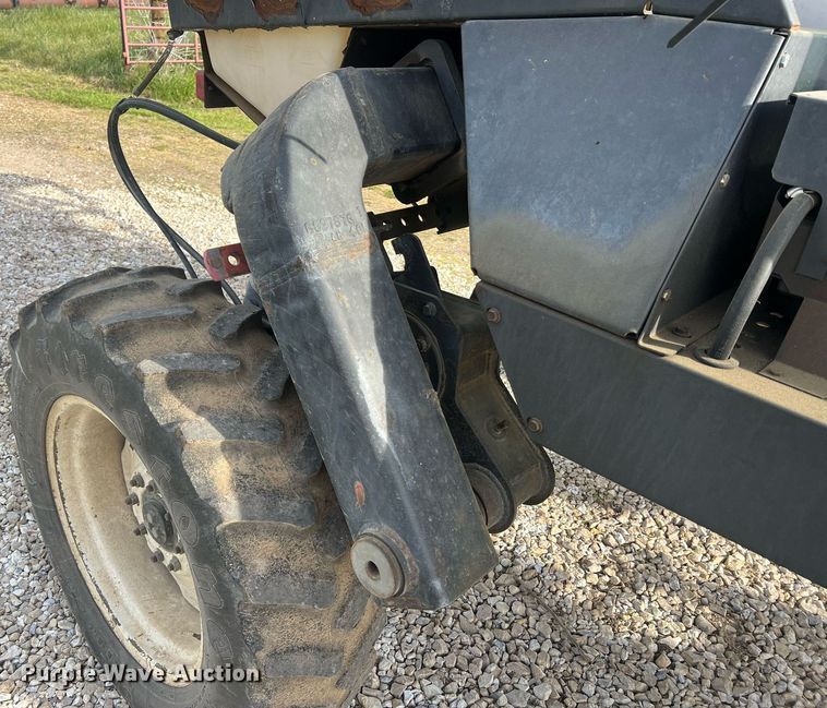 image for item LI9671 AGCO Spra-Coupe 4440  sprayer