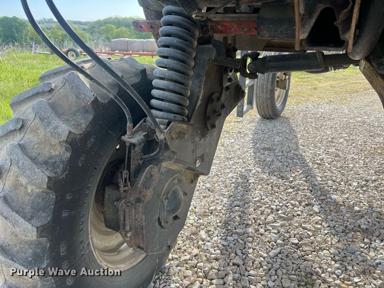 image for item LI9671 AGCO Spra-Coupe 4440  sprayer