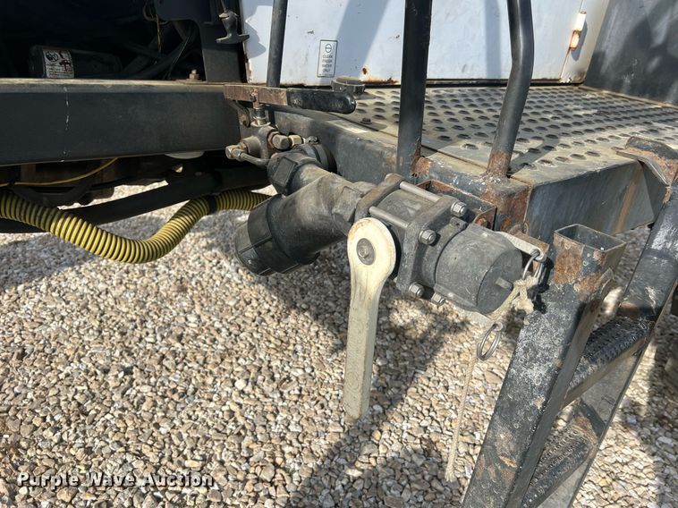 image for item LI9671 AGCO Spra-Coupe 4440  sprayer