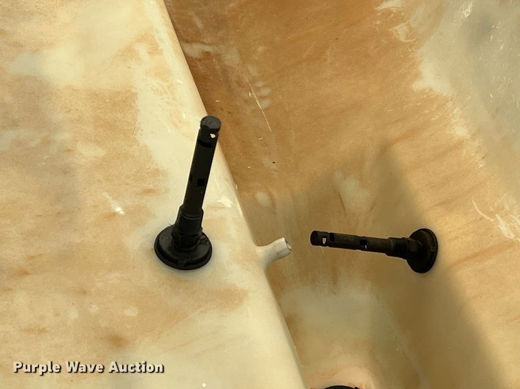 image for item LI9671 AGCO Spra-Coupe 4440  sprayer