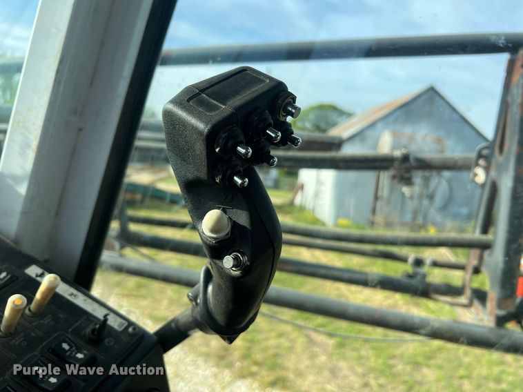 image for item LI9671 AGCO Spra-Coupe 4440  sprayer