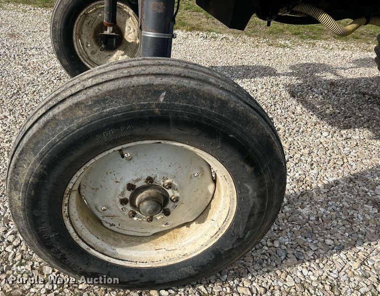 image for item LI9671 AGCO Spra-Coupe 4440  sprayer