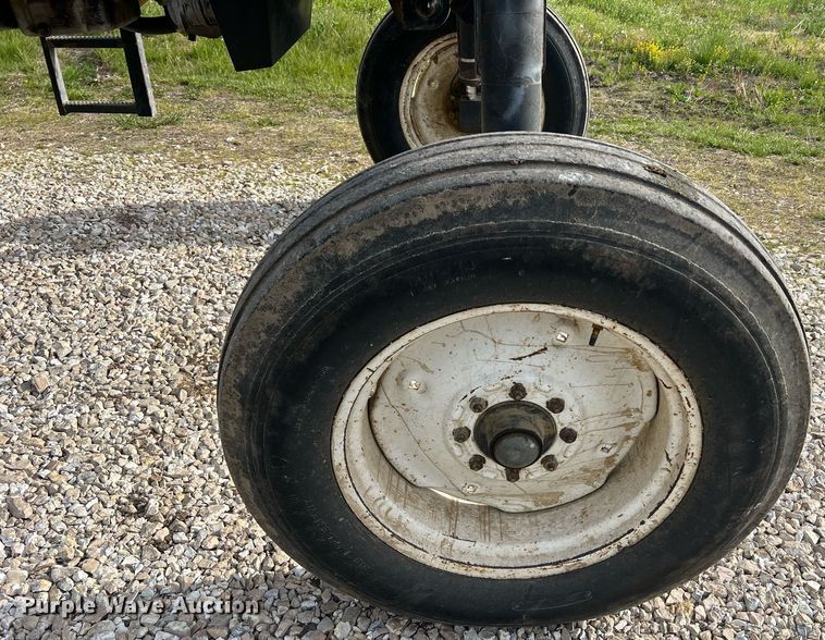 image for item LI9671 AGCO Spra-Coupe 4440  sprayer