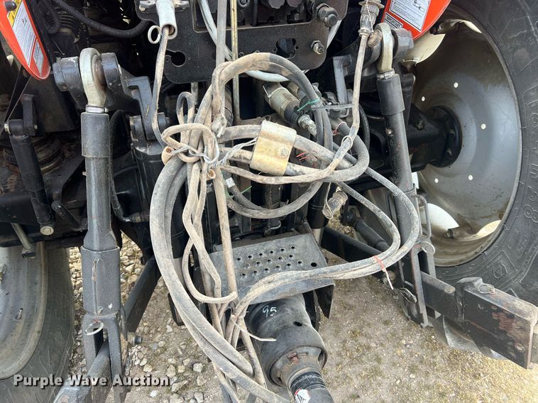 image for item LI9672 2006 Hesston 956  round baler