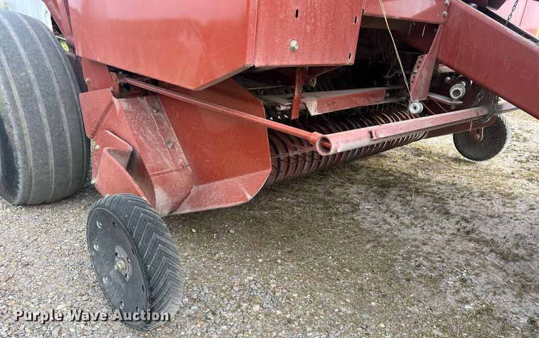 image for item LI9672 2006 Hesston 956  round baler