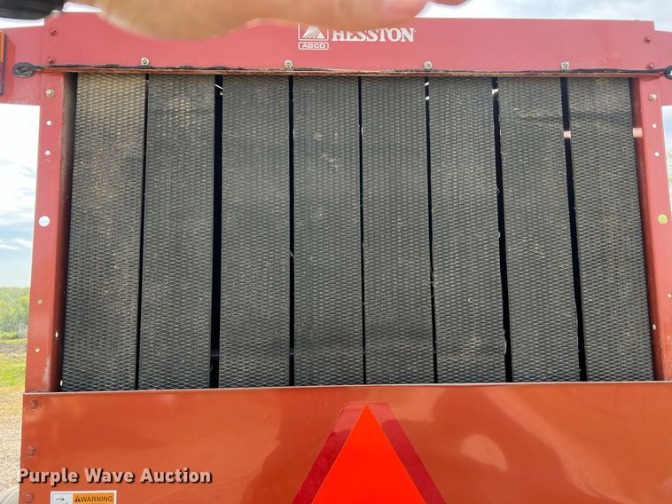 image for item LI9672 2006 Hesston 956  round baler