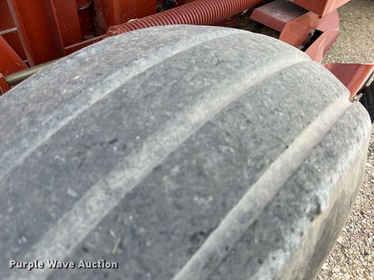 image for item LI9672 2006 Hesston 956  round baler