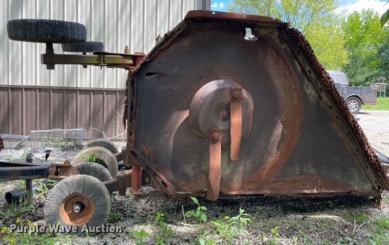 image for item LJ9647 Bush Hog 70301  batwing rotary mower